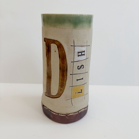 Michael Terra Cottage Ceramic "Reading Glasses" Mug Cup DLISH Signed - Picture 1 of 9
